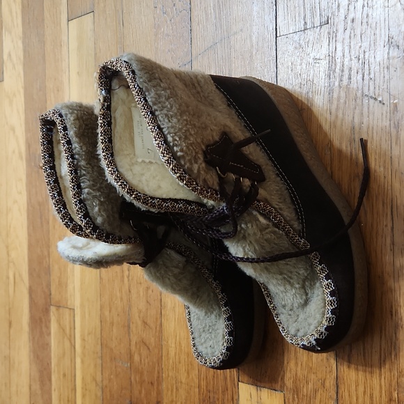 Vintage Lace Up Wedge Faux Fur Moccassins - Picture 3 of 7